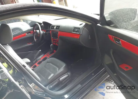 2015 Volkswagen Passat 1.8T Limited Edition z USA, uszkodzony, nr VIN 1VWAS7A34FC080827